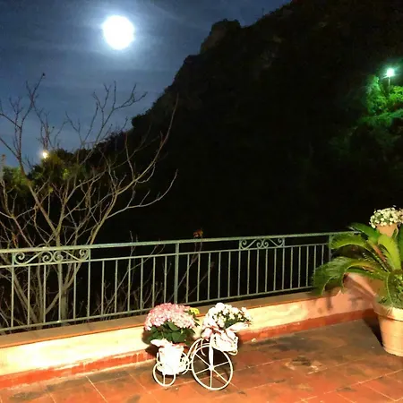 Homestay Le Petit Paradis Taormina